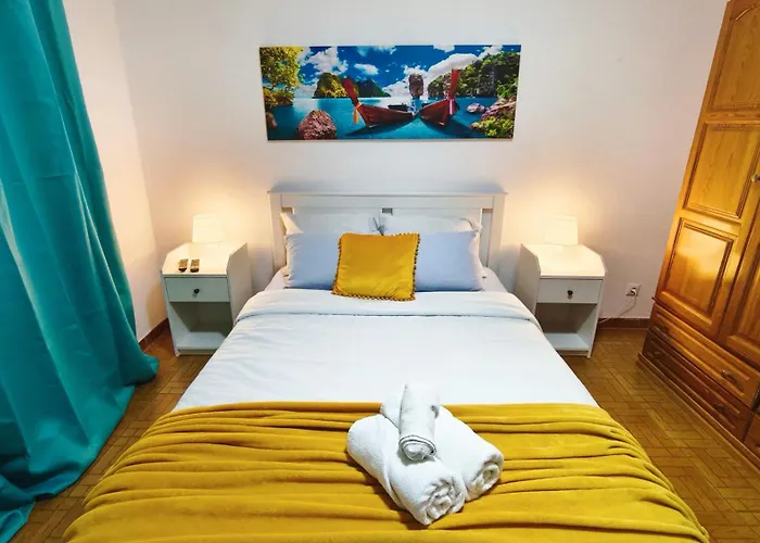 The Whale House アトウギア・ダ・バレイア